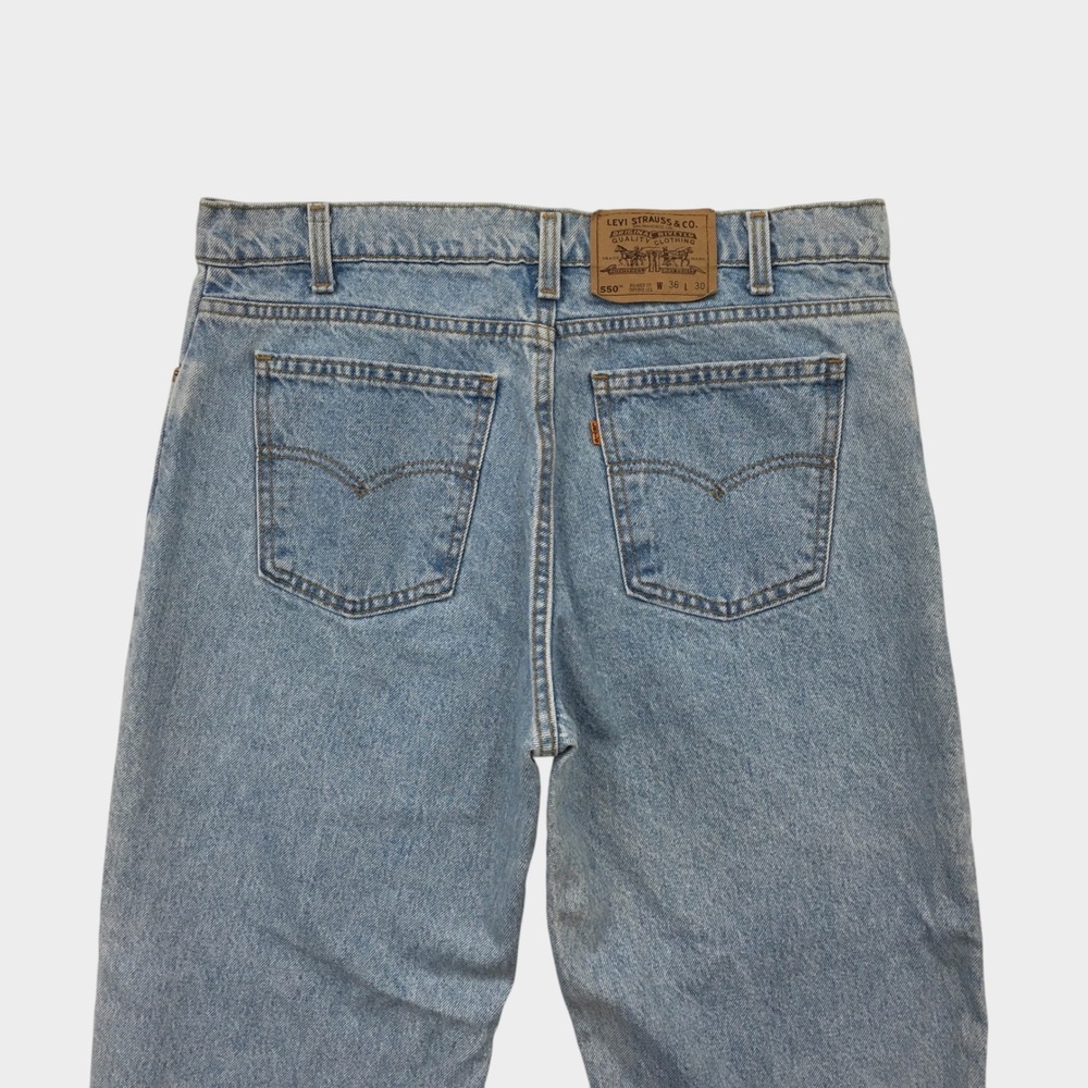 Vintage Levis 550 Orange Tab Jeans Mens Actual Size 34x29 Made in USA Relaxed